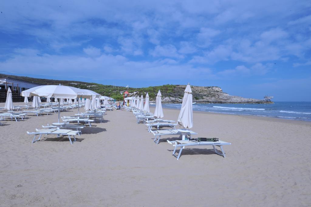 Valtur Baia Del Gusmay Beach Resort Peschici Eksteriør billede